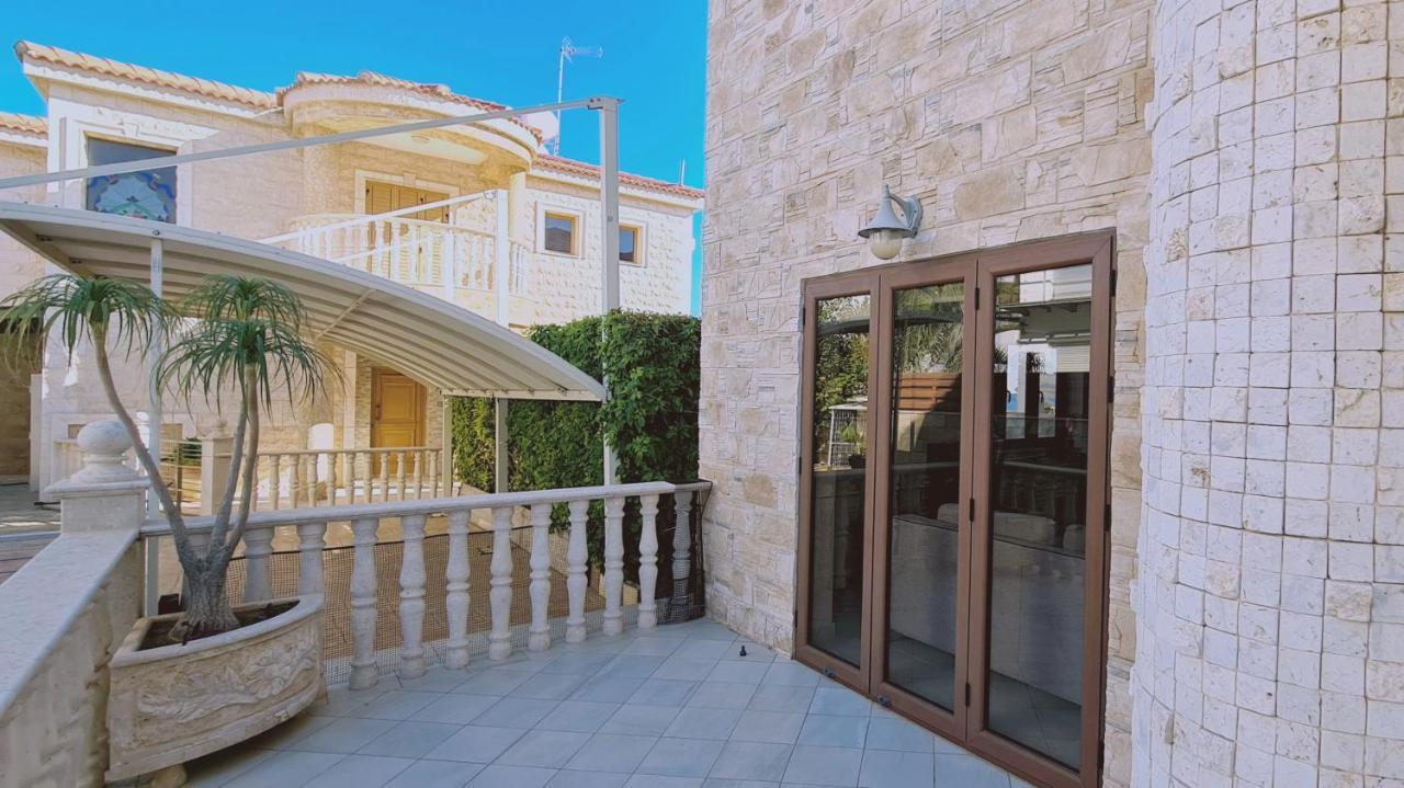 Stay Ocean View Villa Paralímni Kültér fotó