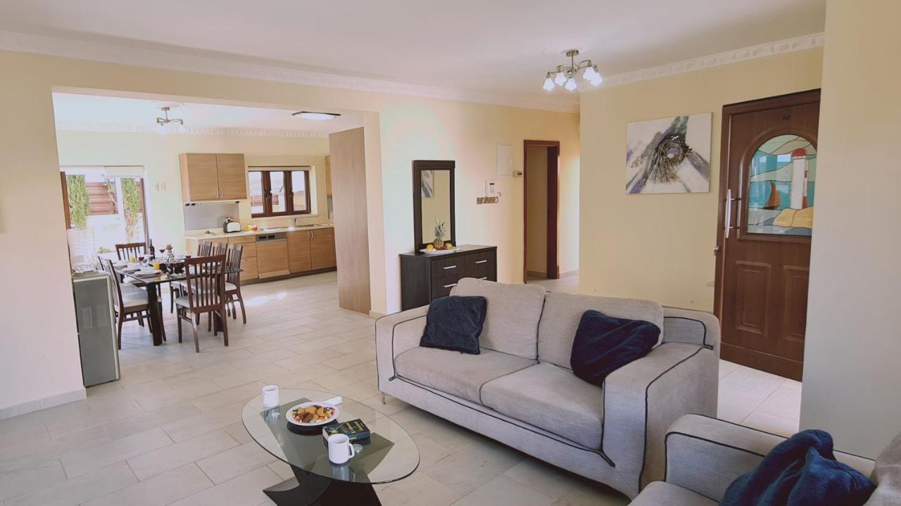 Stay Ocean View Villa Paralímni Kültér fotó